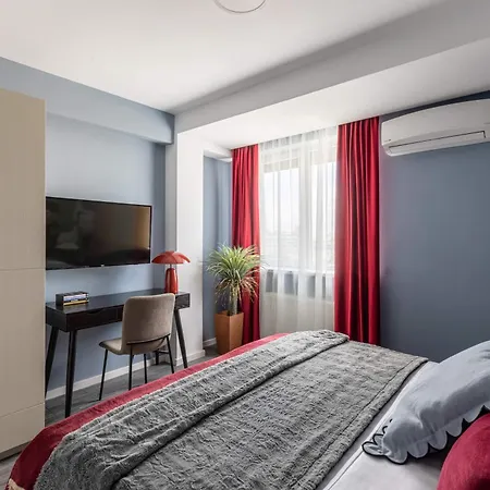 Lucky Cranes * Bucharest