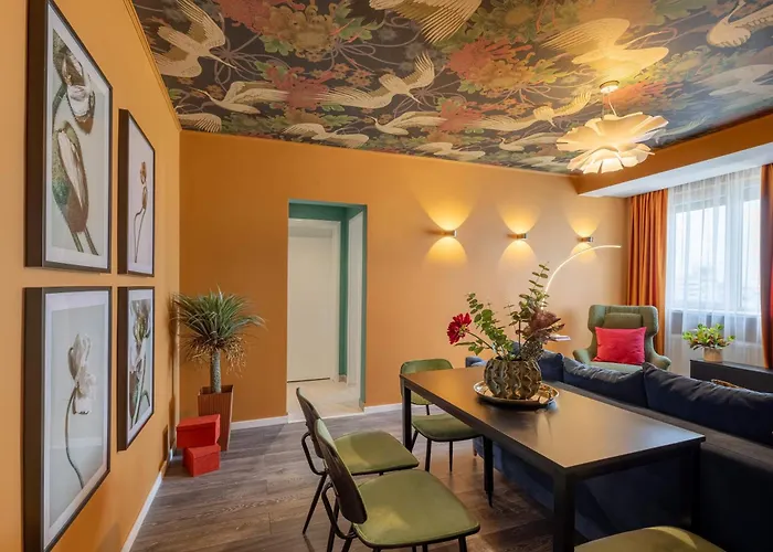 Lucky Cranes Apartment Bucharest